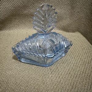 Vintage Art Deco Martinsville Viking Ice Blue Trinket Dish w Lid Powder Bowl